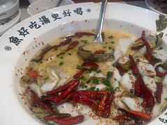 -江渔儿酸菜鱼(奥园广场金发购物中心店)