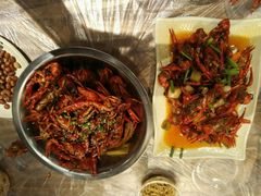 -巴厘龙虾·榜首油焖大虾(音乐学院·沿江酒馆店)
