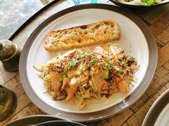 烤三文鱼沙拉-O'mills Sourdough Bakery&Bistro(永嘉路店)