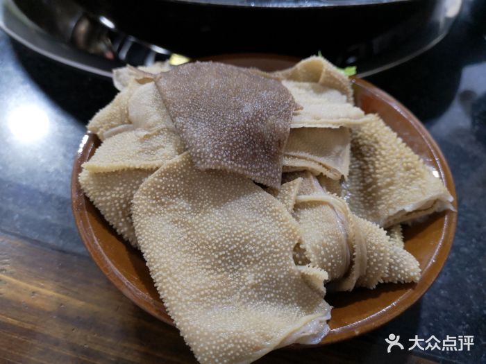 晓彭肥肠鸡(临江门店)绿色毛肚图片 - 第1张