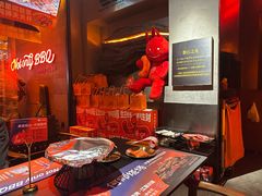 -何师烧烤Pro ·江湖川菜·小龙虾·精酿(太古里旗舰店)