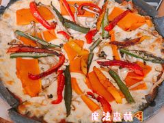 墨鱼汁底薄饼披萨-JAMES+詹嘉厨房