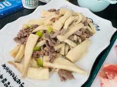 -撒拉人家.酸菜牦牛肉火锅