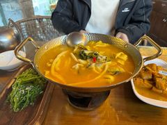-隔壁老王·家常云南菜(花巷店)