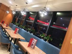 -香港深井掂檔烧鹅茶餐厅(海韵城店)