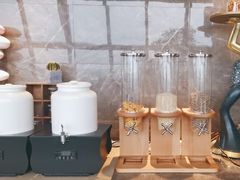 -四月吧餐厅(正阳步行街店)