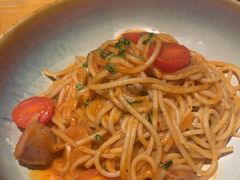 -JINNS锦时 steak&pizza(浸信会礼拜堂旧址店)