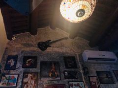 -南锣鼓巷吉他吧(鼓楼店)
