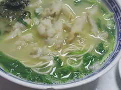 -明呈黄鱼面馆(斜土路店)