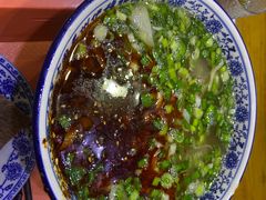 -伊穆祥牛肉面总店·清真