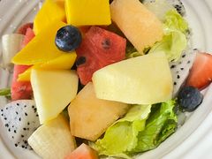 -西语炭烧牛排·西厨(石龙店)