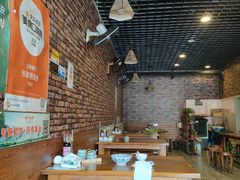 -张家巷美食(南浔店)