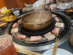 -阿山卓·野生菌火锅·纳西火塘烤肉