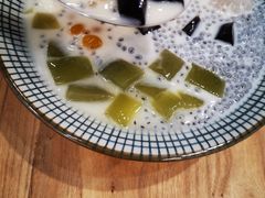 -哼哈豆花工房(高铁吾悦广场店)