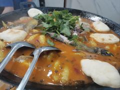 -丹水桥地锅鱼·翘嘴鲌·地方特色全鱼宴(丹江口大坝店)