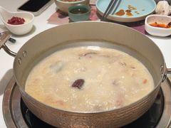 -洪氏嗨捞·猪肚鸡火锅(阳光天地店)