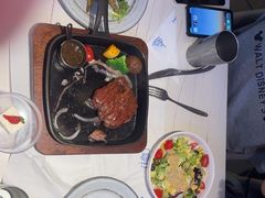 -牛扒先生·厚切雪花牛扒西餐厅(北京路禺山路店)