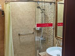 -花水湾第一村温泉大酒店