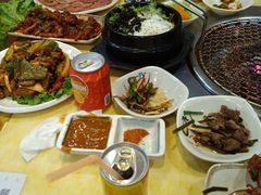 -牛信亭韩国料理·炭火烤肉(紫藤路店)