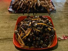 -正宗南铁拉叔沙煲螺·烧烤·秘制靓粥(南铁总店)