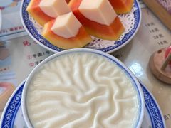 -广信牛奶甜品世家(台东店)