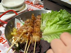 -威记烧嘢·南宁烧烤·超级生牛(绿地店)
