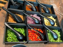 -六扇门潮汕牛肉火锅(BGC店)