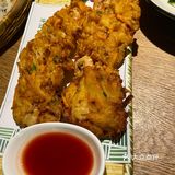 余生愿做逍遥客，一卷诗书半亩田。
