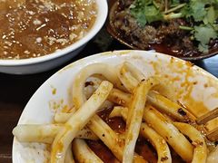 -洞子口张老二凉粉(文殊院店)