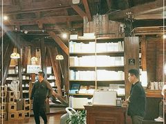 -良友书坊(安徽路店)
