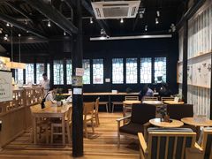 店内环境-猫的天空之城概念书店(杭州南宋御街店)