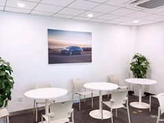 -TESLA 特斯拉(北京南四环中路特斯拉中心)