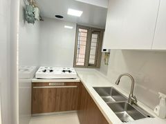 -百安居装修设计中心(海珠店)