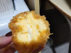 蟹黄风味小贝-鲍师傅糕点(观前街店)