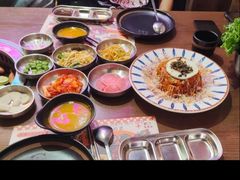 -香猪坊韩国烤肉专属门店(魏公村店)