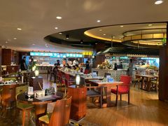 大堂-广州中心皇冠假日酒店-环市食坊·海鲜自助餐厅