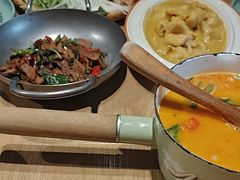 -迷你椰·泰式大排档(共康店)