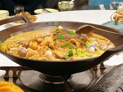 海鲜鱼头锅-龙虾故事餐厅(安置房小区店)