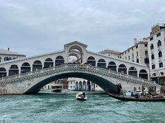 -里亚托桥