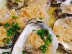 -四川小胡子海鲜(丁村万人海鲜广场店)