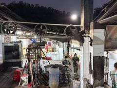 -满記土窑烧鷄波浪山莊