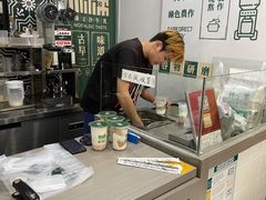 -林小柔绿豆沙牛乳(陆家嘴店)
