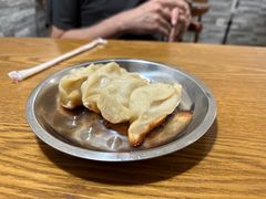 -黄阿姨锅贴大王(万航渡路店)