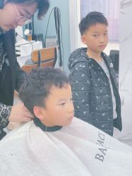 -BABY FACE沙龙