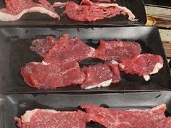 -潮牛宴·鲜牛肉自助火锅烤肉(龙岩新罗万达店)