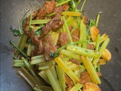 -新淮扬村·淮扬菜·北京烤鸭·世界美食之都示范店(崇文门店)