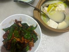 辣椒炒肉-小吊梨汤·北京菜·烤鸭(鸟巢店)