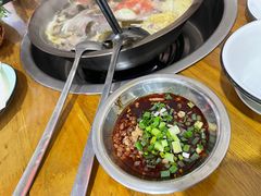 -泸州酸菜豆花火锅川师店