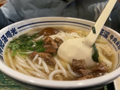 -鑫花溪牛肉米粉(东环大润发店)