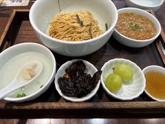-蟹上黄·蟹黄面·江南糖水(人民广场店)